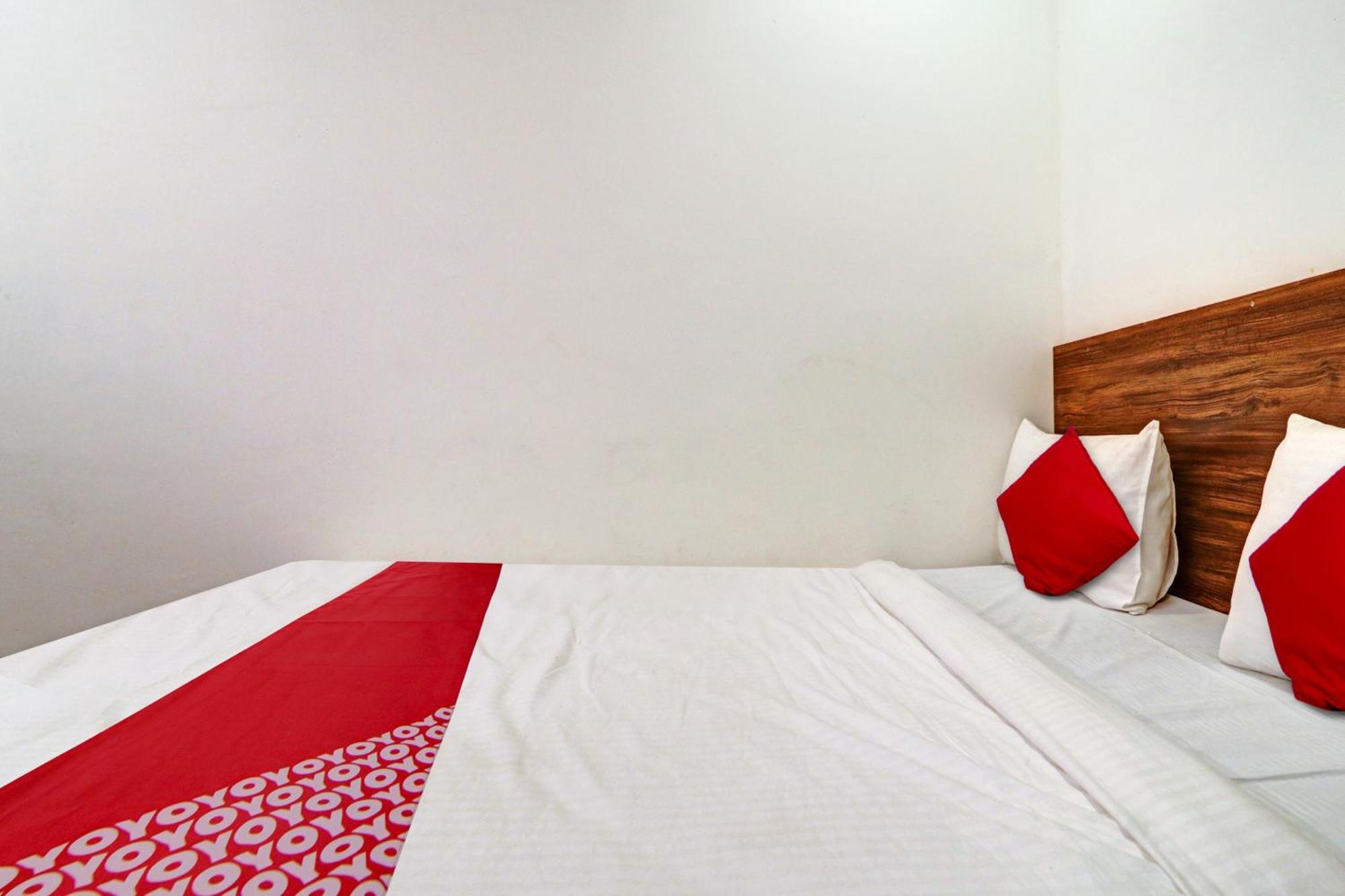 Hotel O Lavish Stay Sururnagar Exterior foto