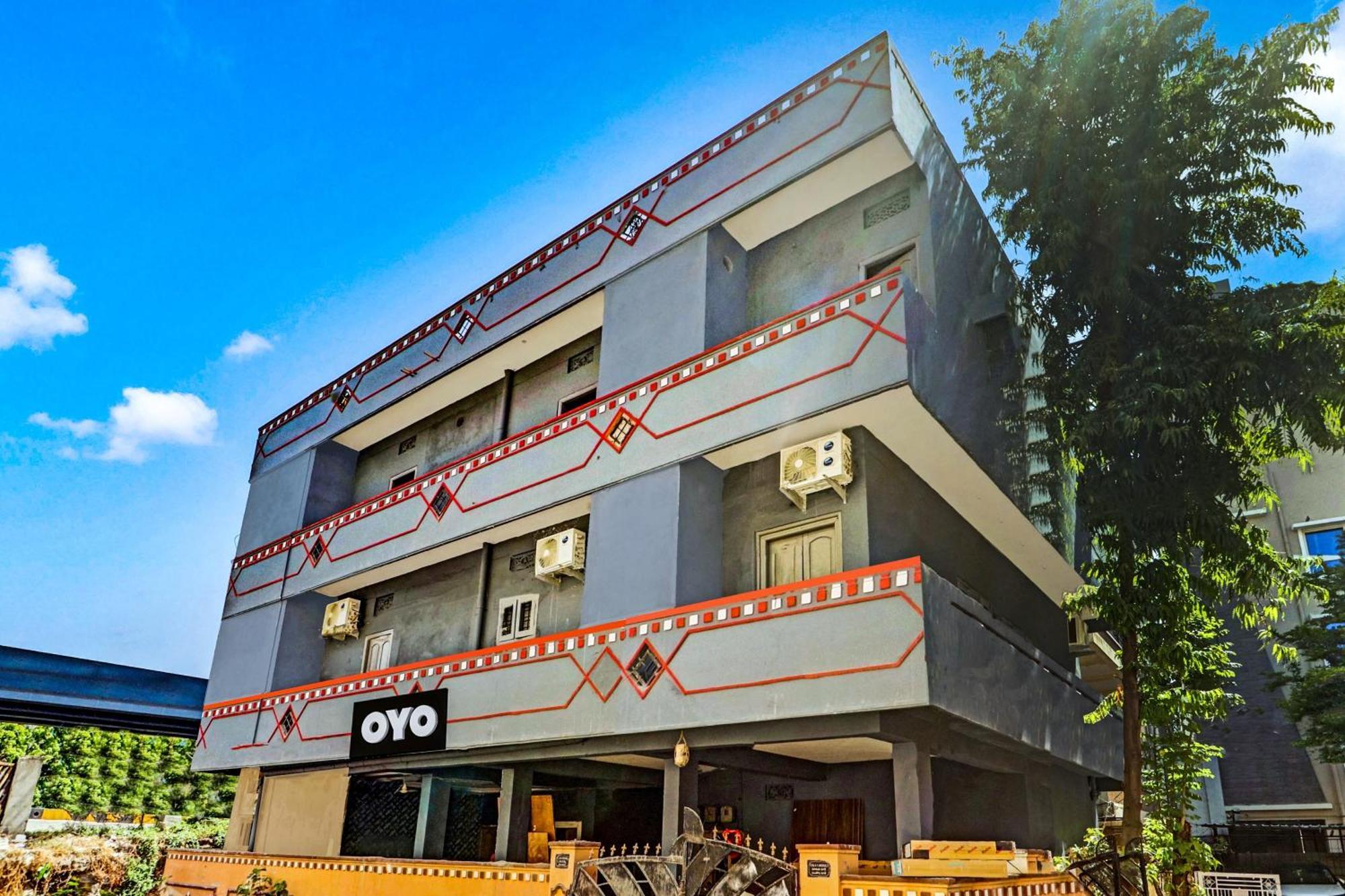 Hotel O Lavish Stay Sururnagar Exterior foto